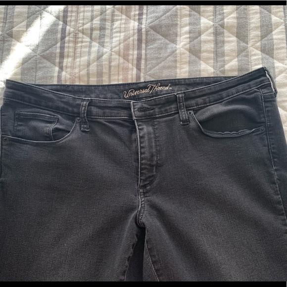 Black Universal Threads Skinny Leg Jeans Size 16 - Picture 1 of 11